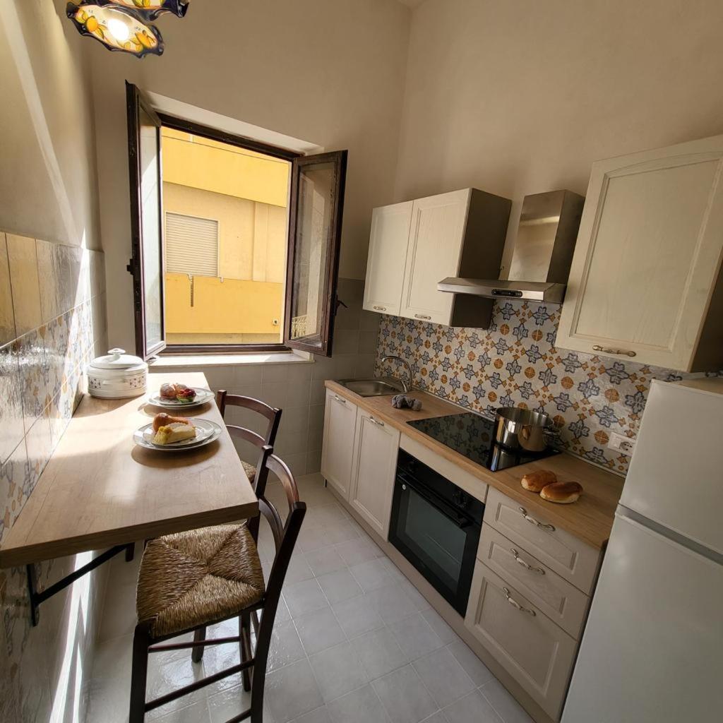 The Holiday House - Arricriati Trapani Exterior foto